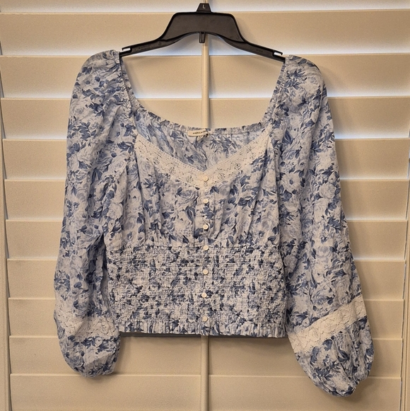 American Eagle Outfitters Tops - ✨️ American Eagle Outfitters Blue Floral And Lace Blouse Top X Large XL